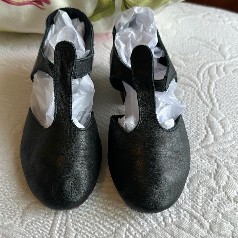 Bloch Jazz/Character/Teaching Dance Shoes, Black Leather, Size 4